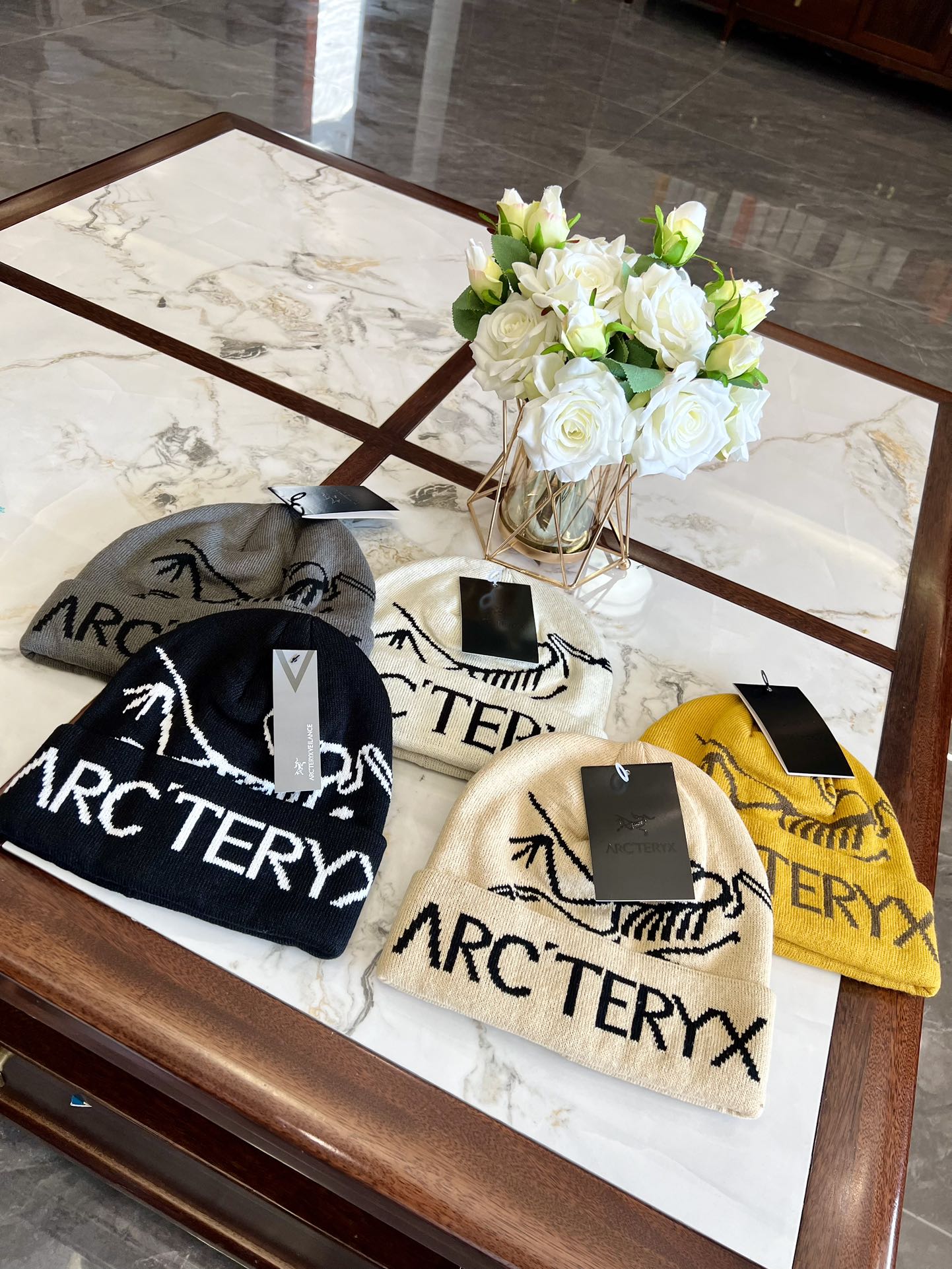 ARC'TERYX hat model 39